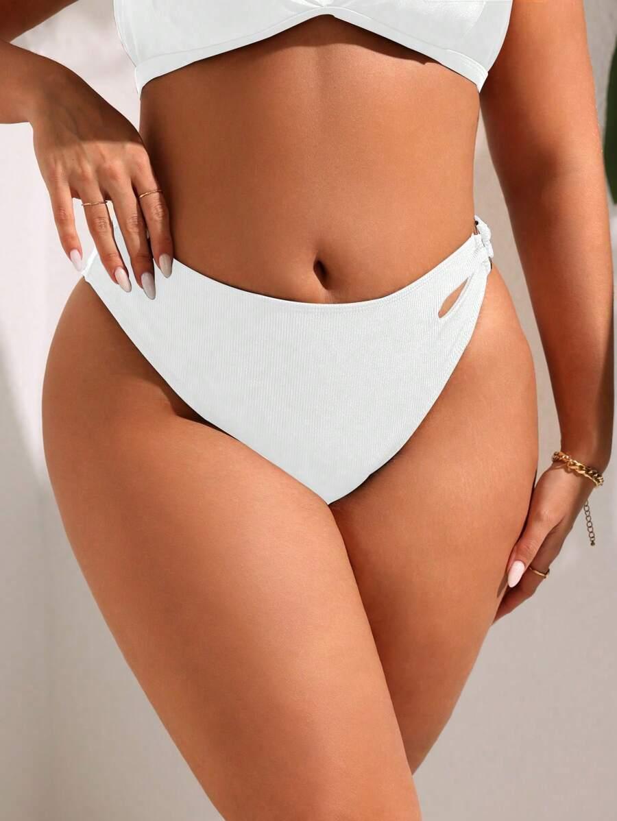 DÓŁ OD BIKINI