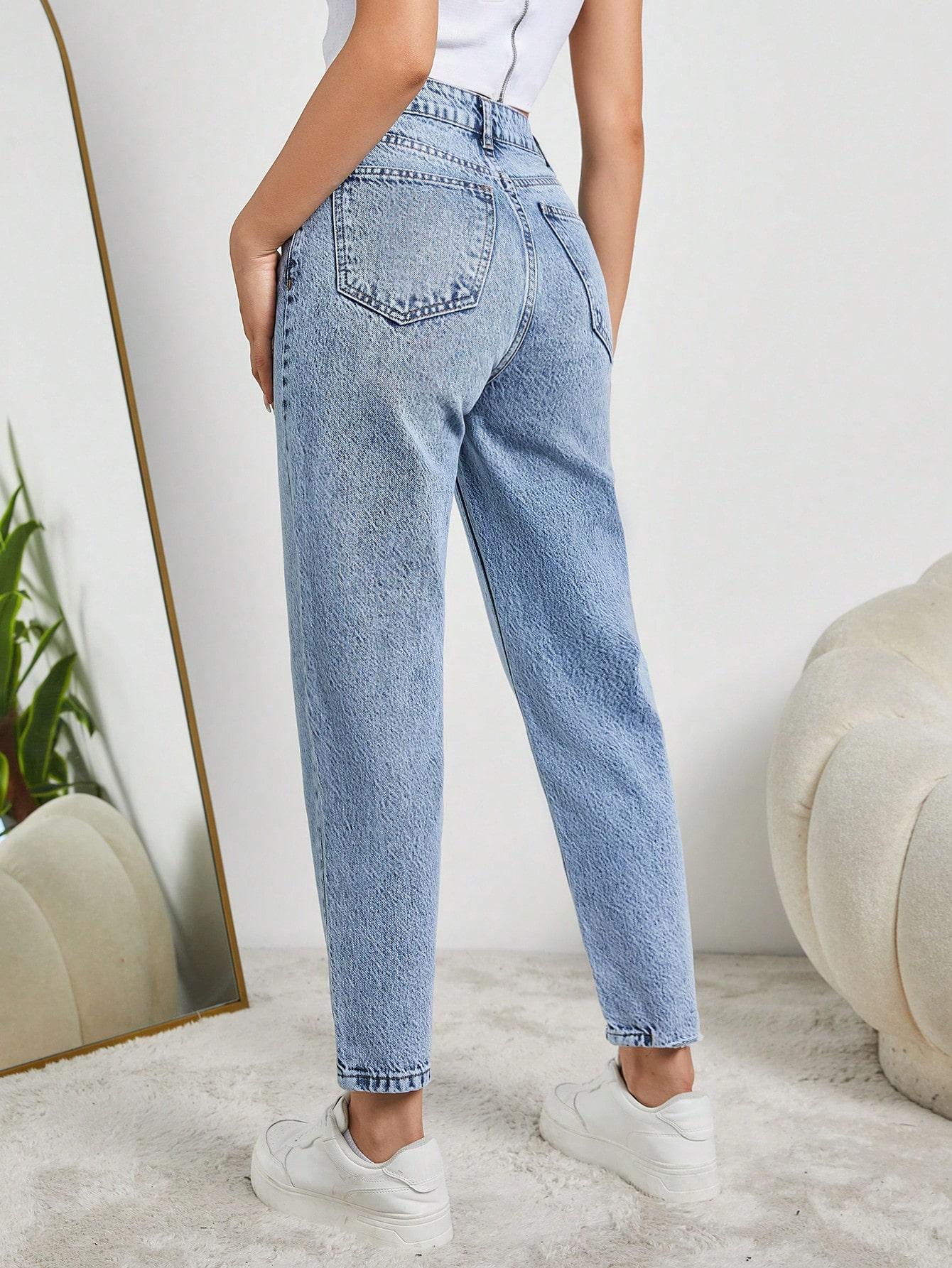 niebieskie spodnie jeans wysoki stan mom fit 