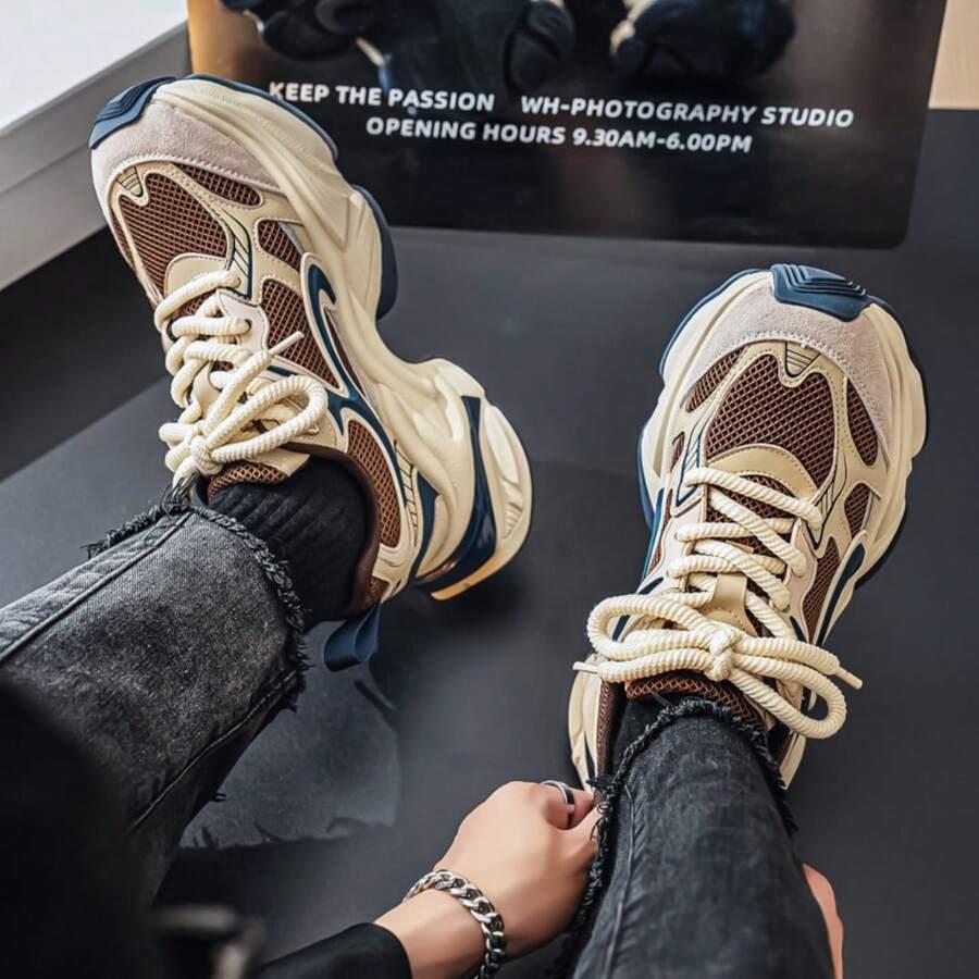 Buty sportowe sznurowane 
