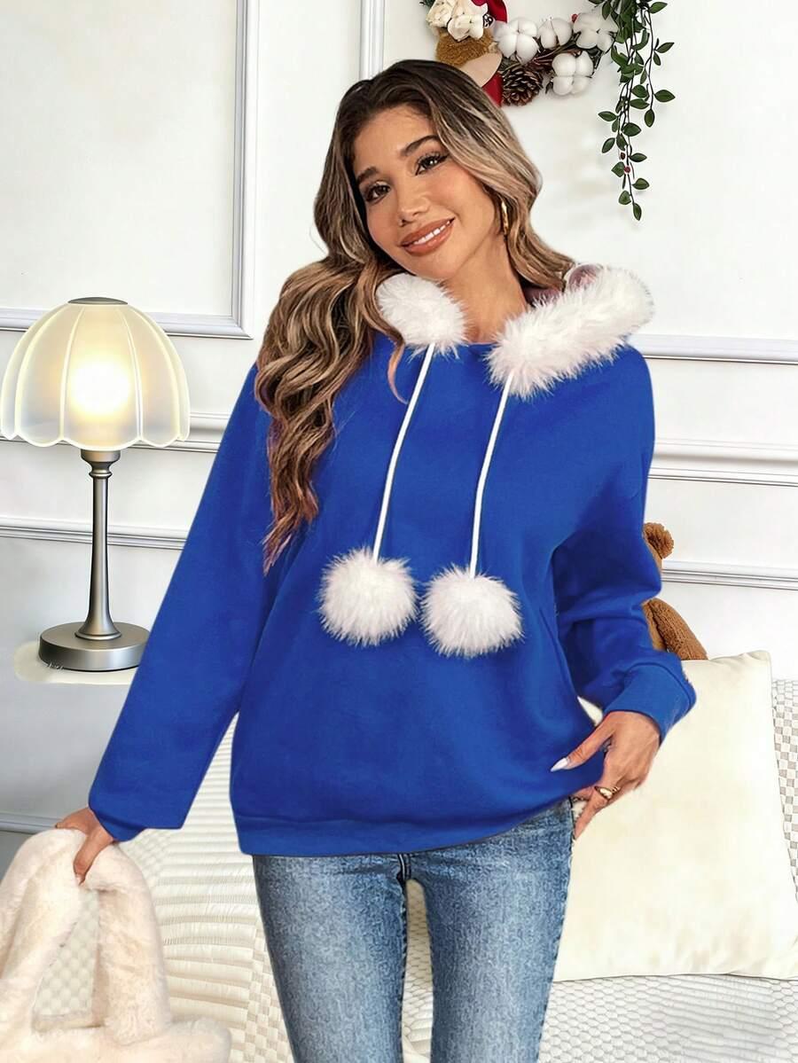niebieska bluza z kapturem