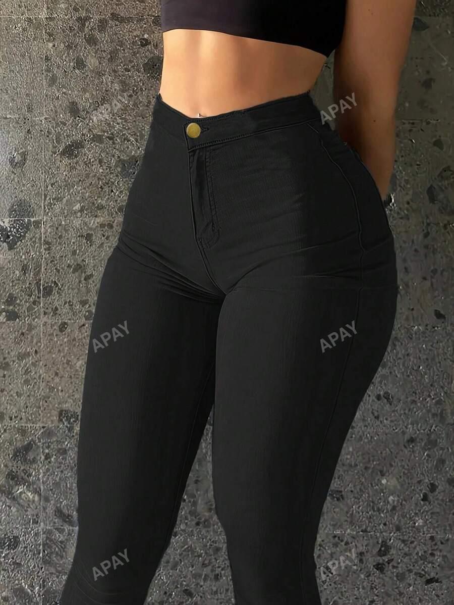 CZARNE SPODNIE RURKI JEANS