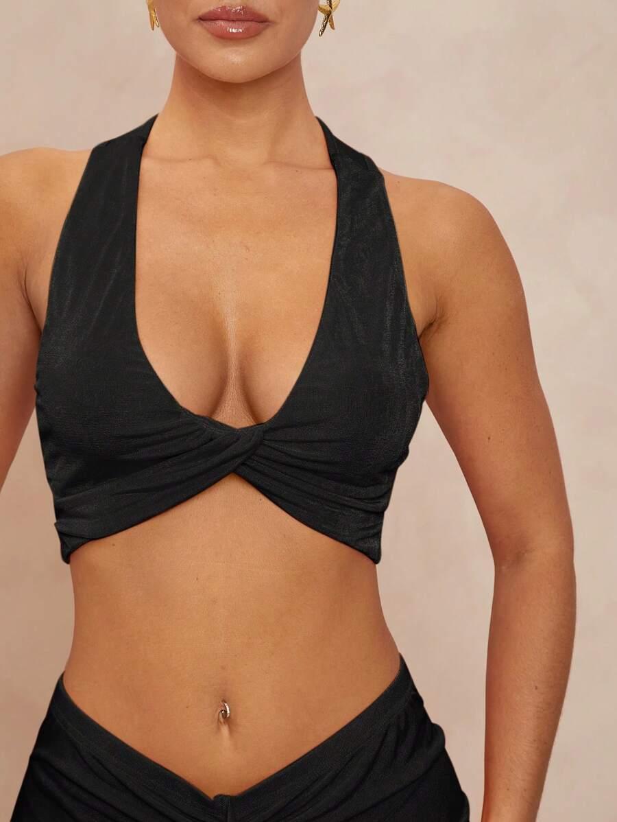 czarny crop top splot