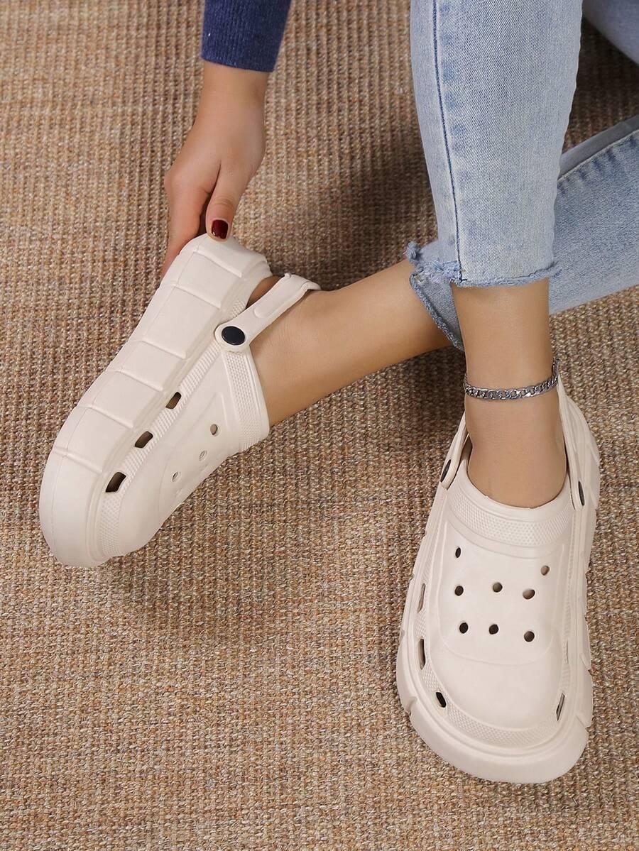 BRĄZOWE KLAPKI CASUAL