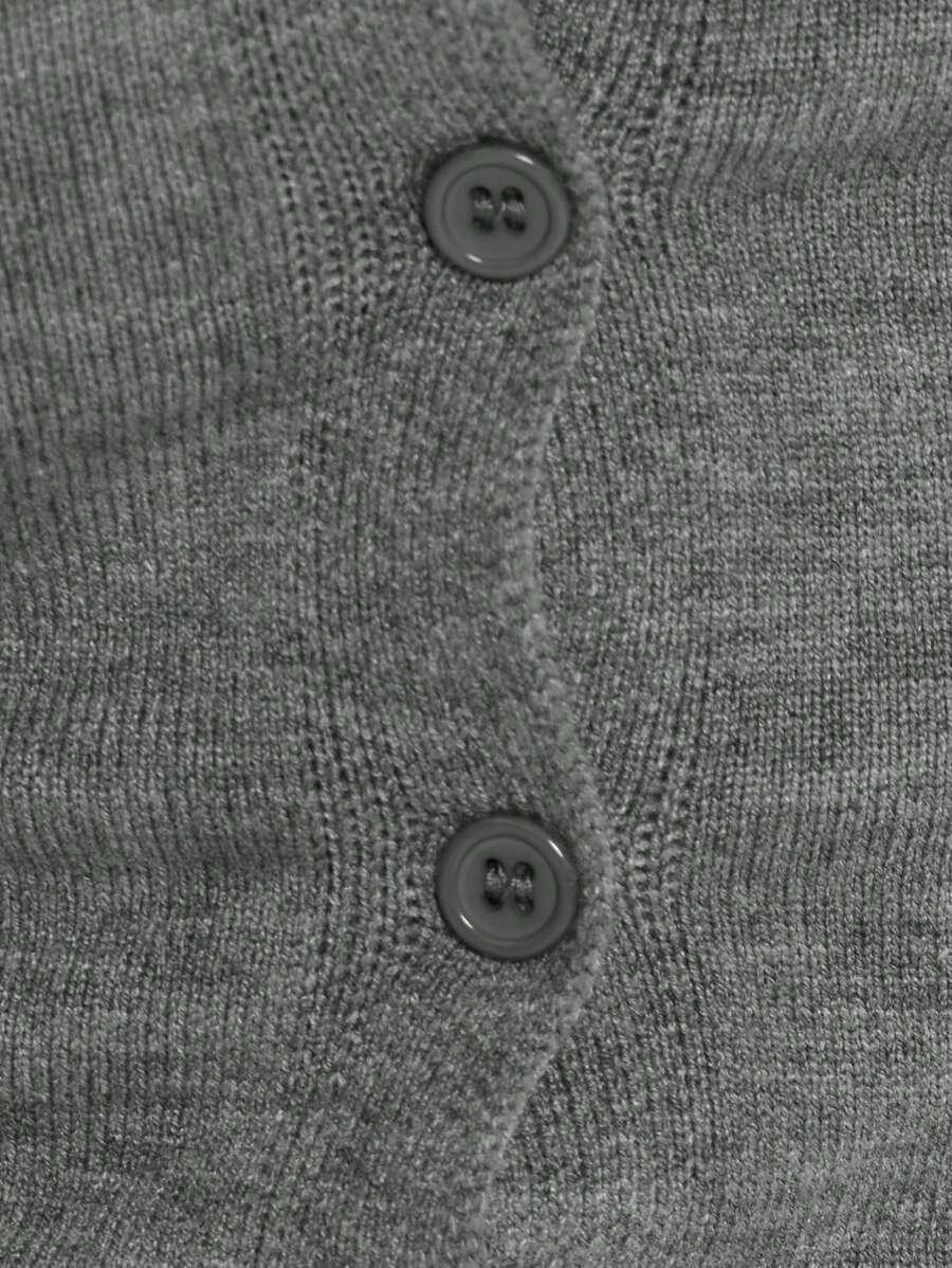 SWETER Z GUZIKAMI 