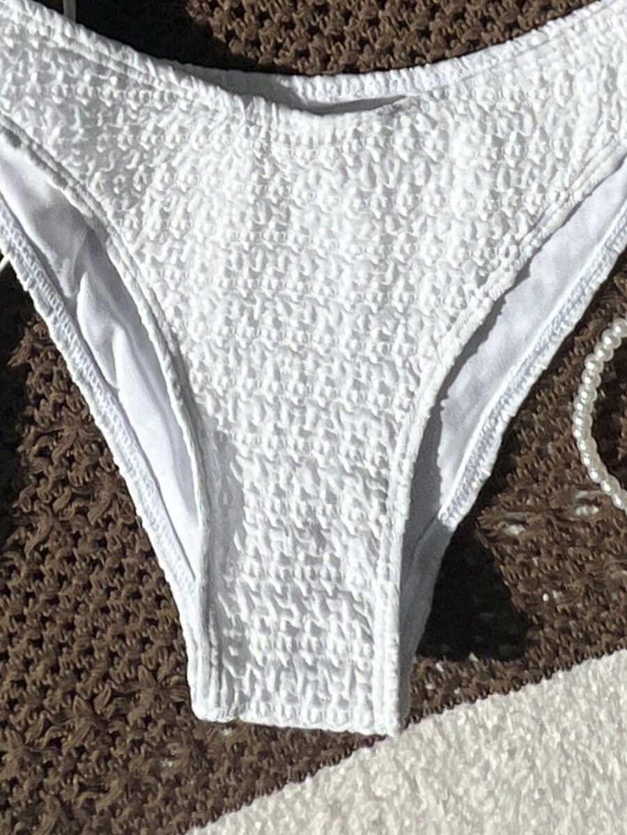 BIAŁY KOMPLET BIKINI TEKSTURA 