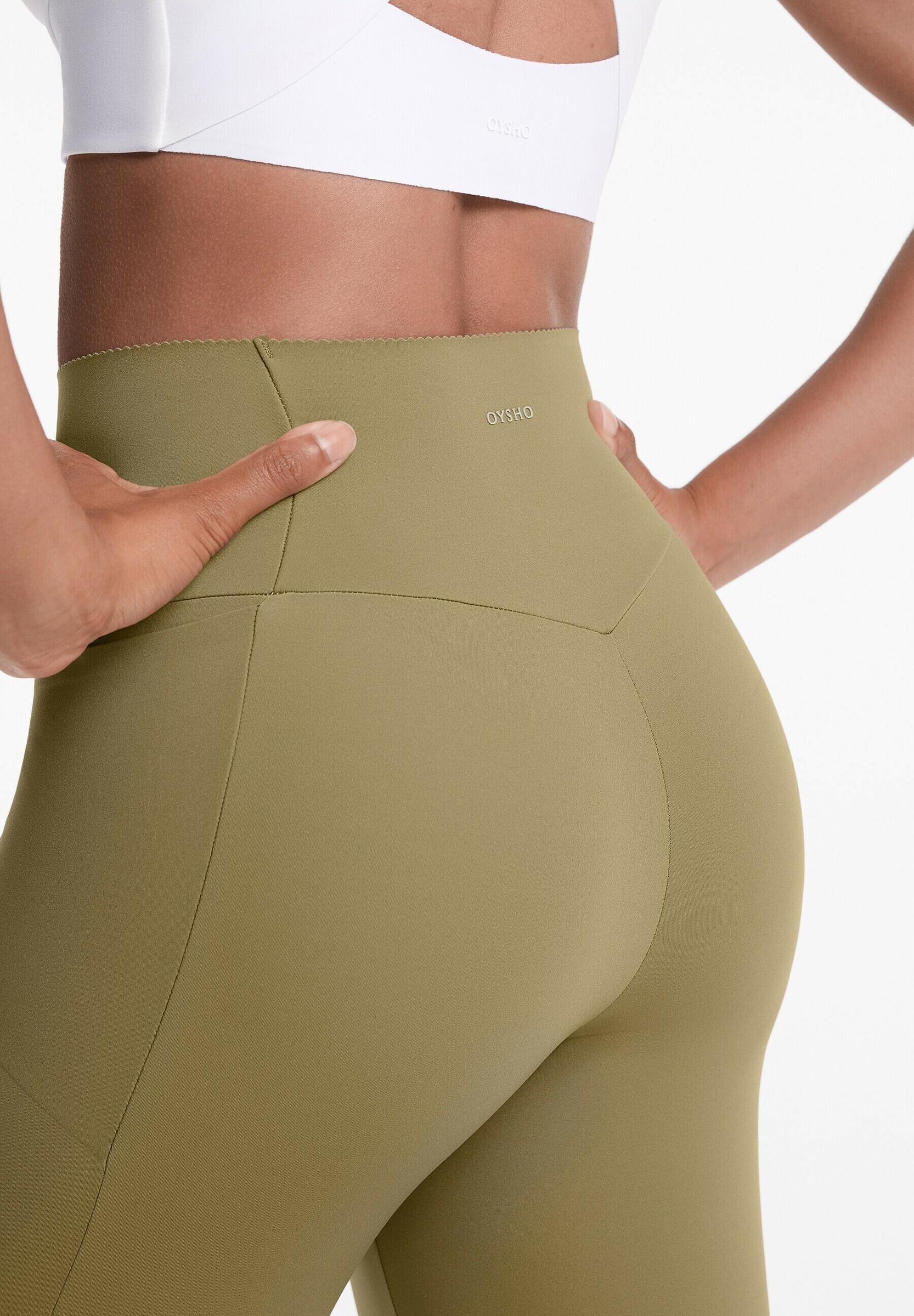 BIAŁE KRÓTKIE LEGGINSY SPORTOWE KIESZONKA