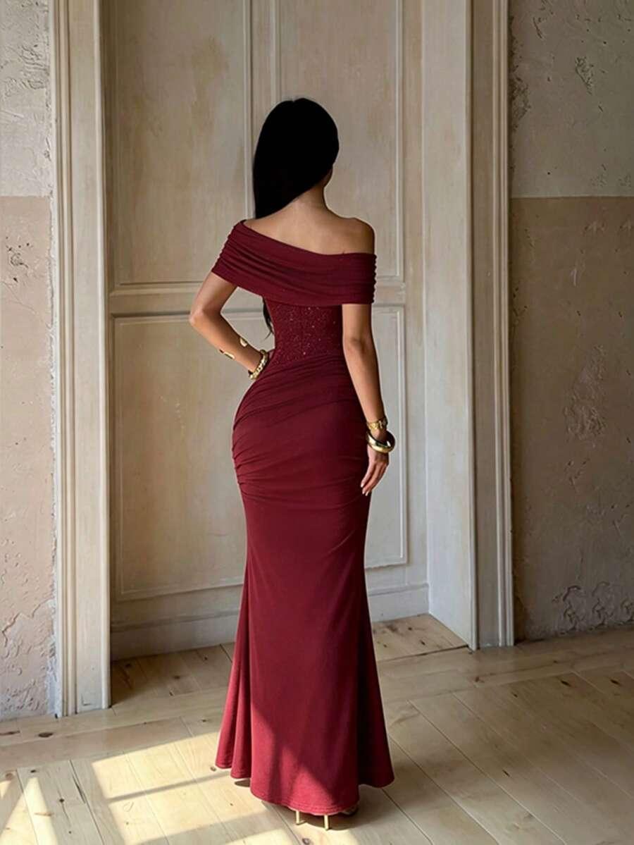 CZERWONA MAXI SUKIENKA