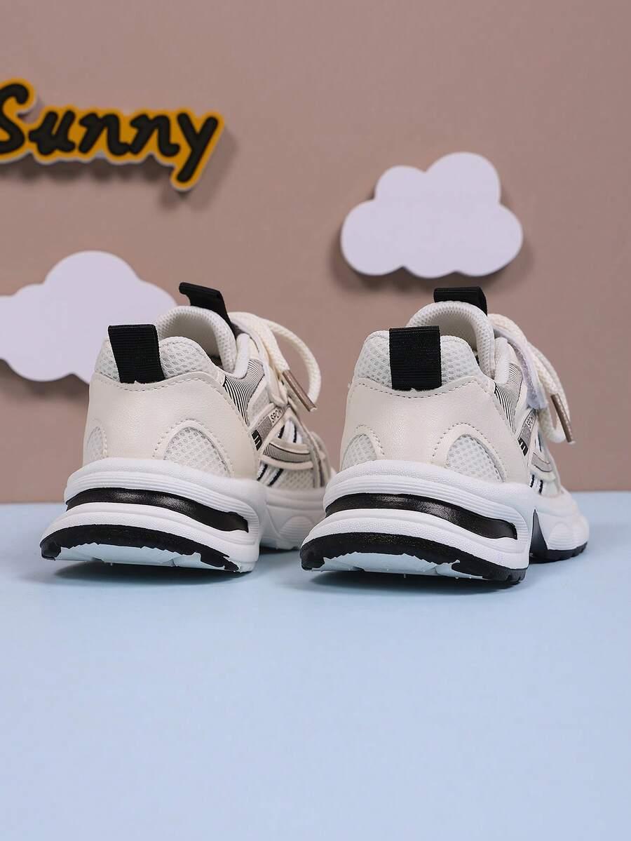 sznurowane BUTY SPORTOWE