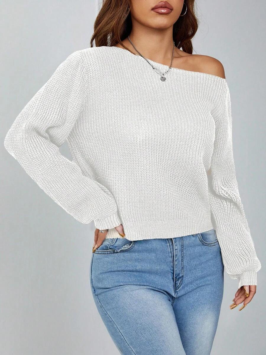 biały dzianinowy sweter 