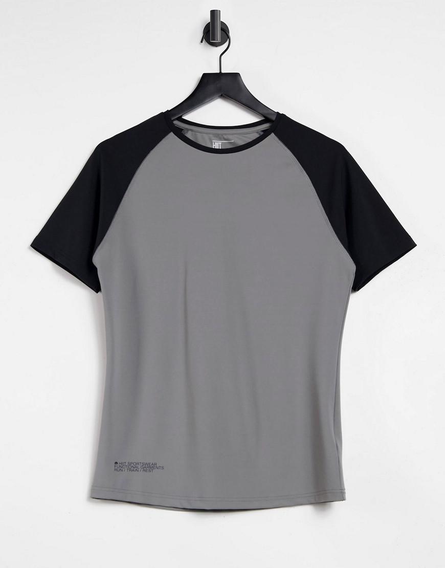 sportowy t-shirt okrągły dekolt