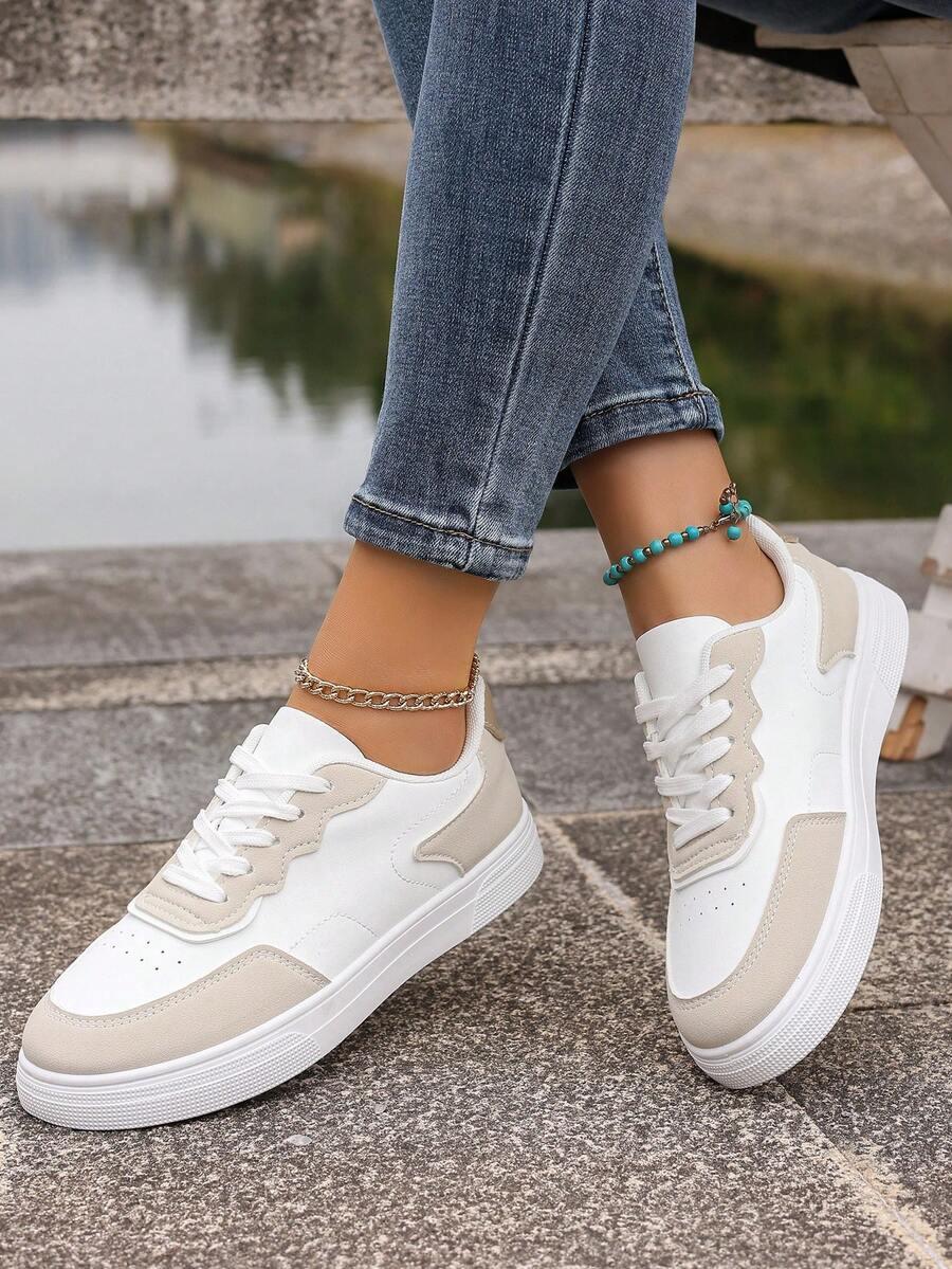 BUTY SPORTOWE SZNUROWANE 