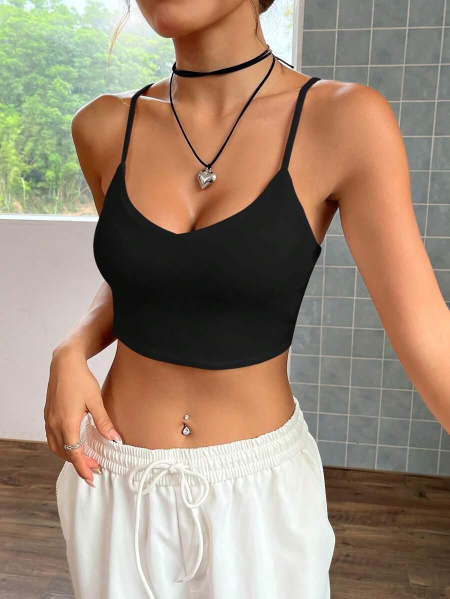 CZARNY CROP TOP NA RAMIĄCZKACH