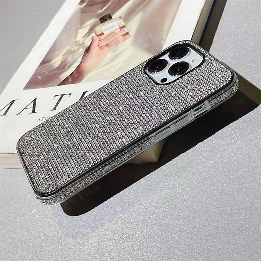 ETUI NA TELEFON IPHONE 16 PLUS