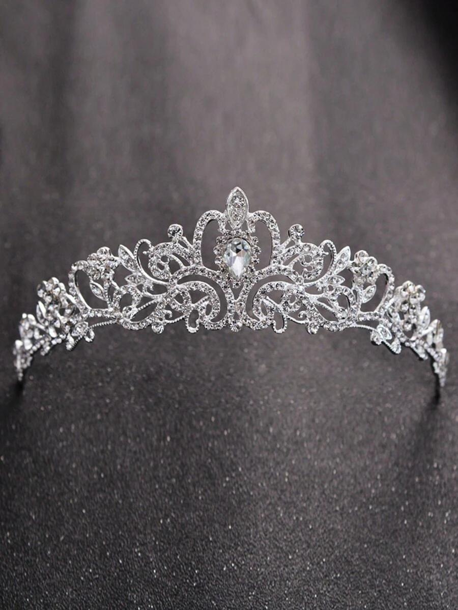 srebrna tiara połysk