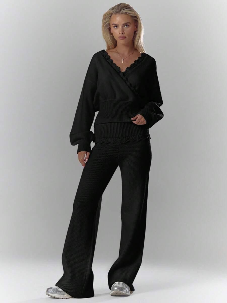 CZARNY SWETER V-NECK