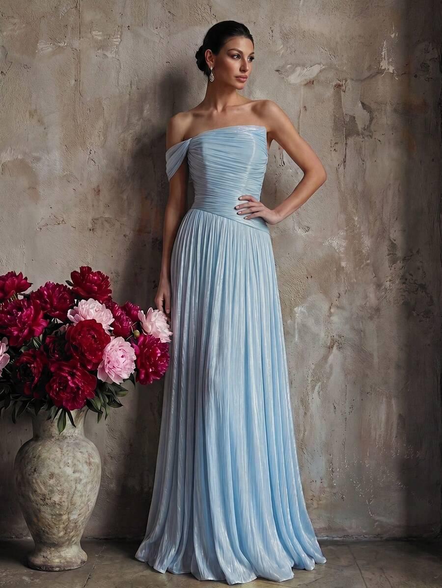 niebieska maxi sukienka