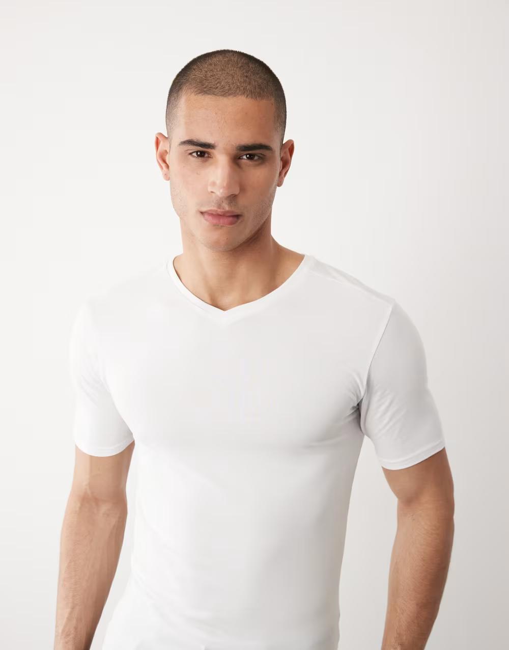 biały t-shirt krótki rękaw v-neck basic