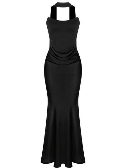 czarna maxi sukienka gorset