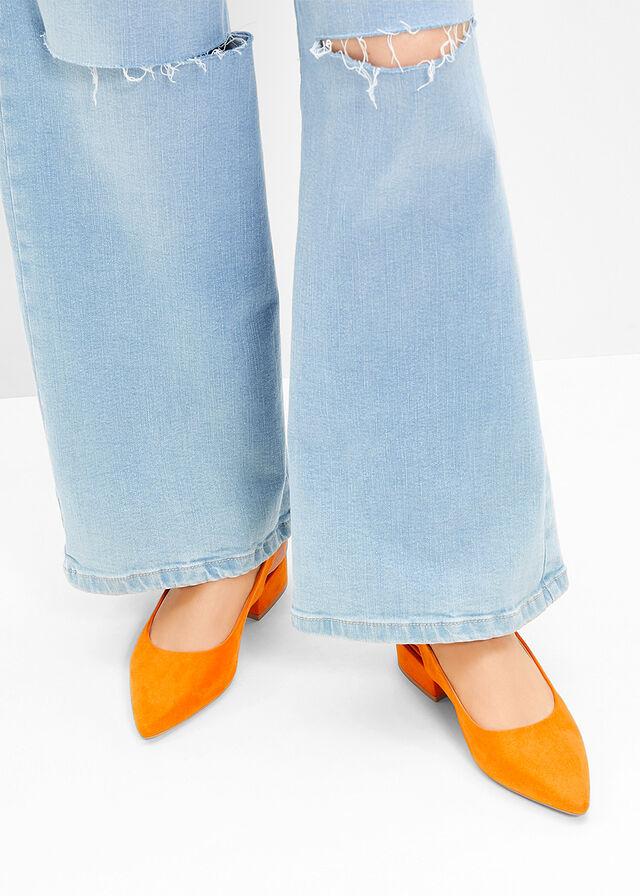 BUTY NA SŁUPKU