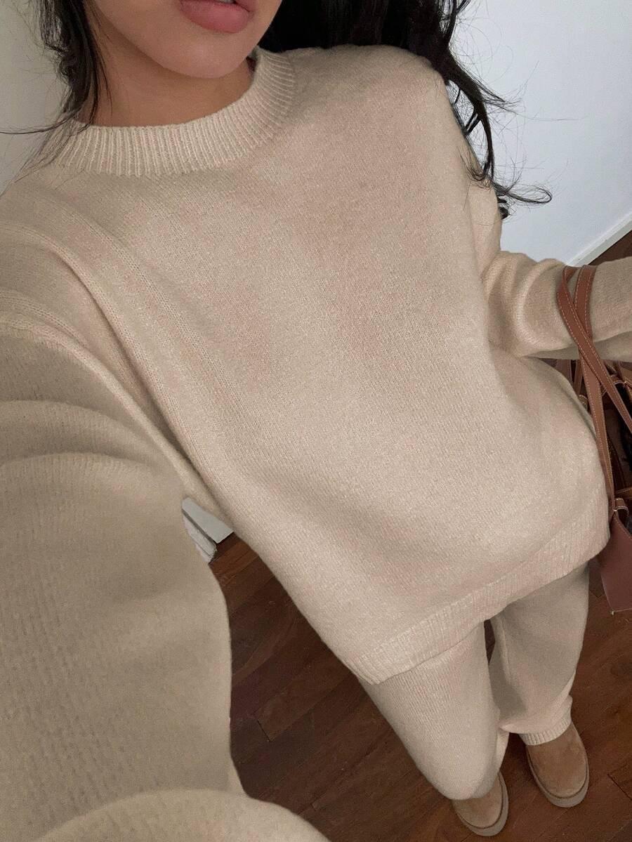 SPODNIE SWETER KOMPLET