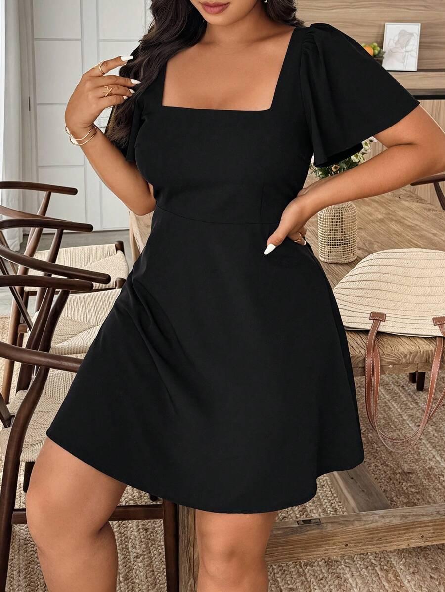 czarna mini sukienka 