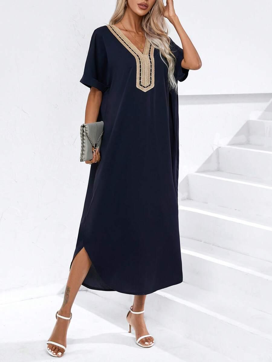 GRANATOWA SUKIENKA V-NECK