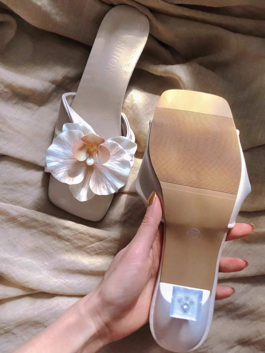 klapki kwiat 3D