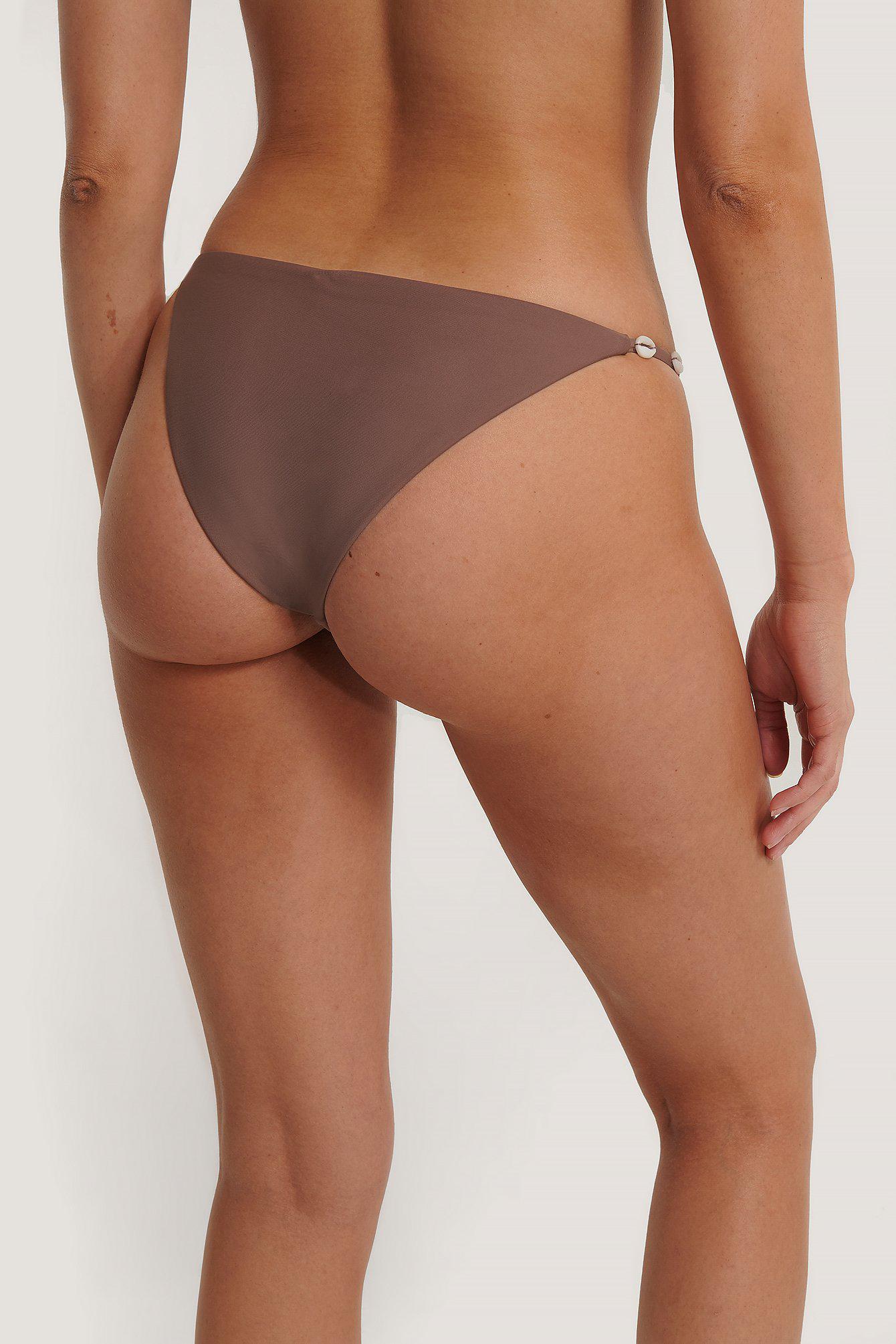 DÓŁ OD BIKINI ZDOBIENIE MUSZELKI