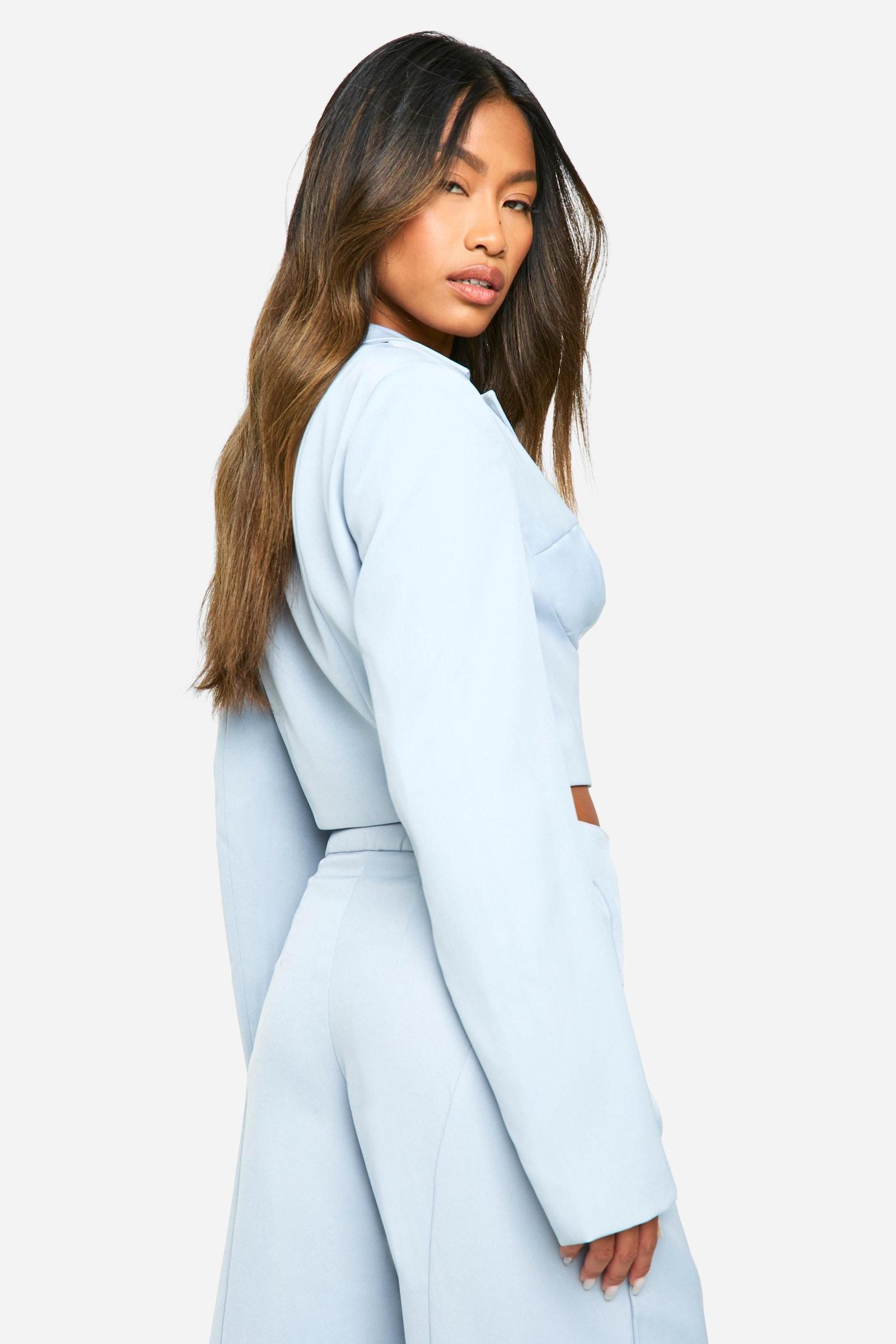 niebieska marynarka casual