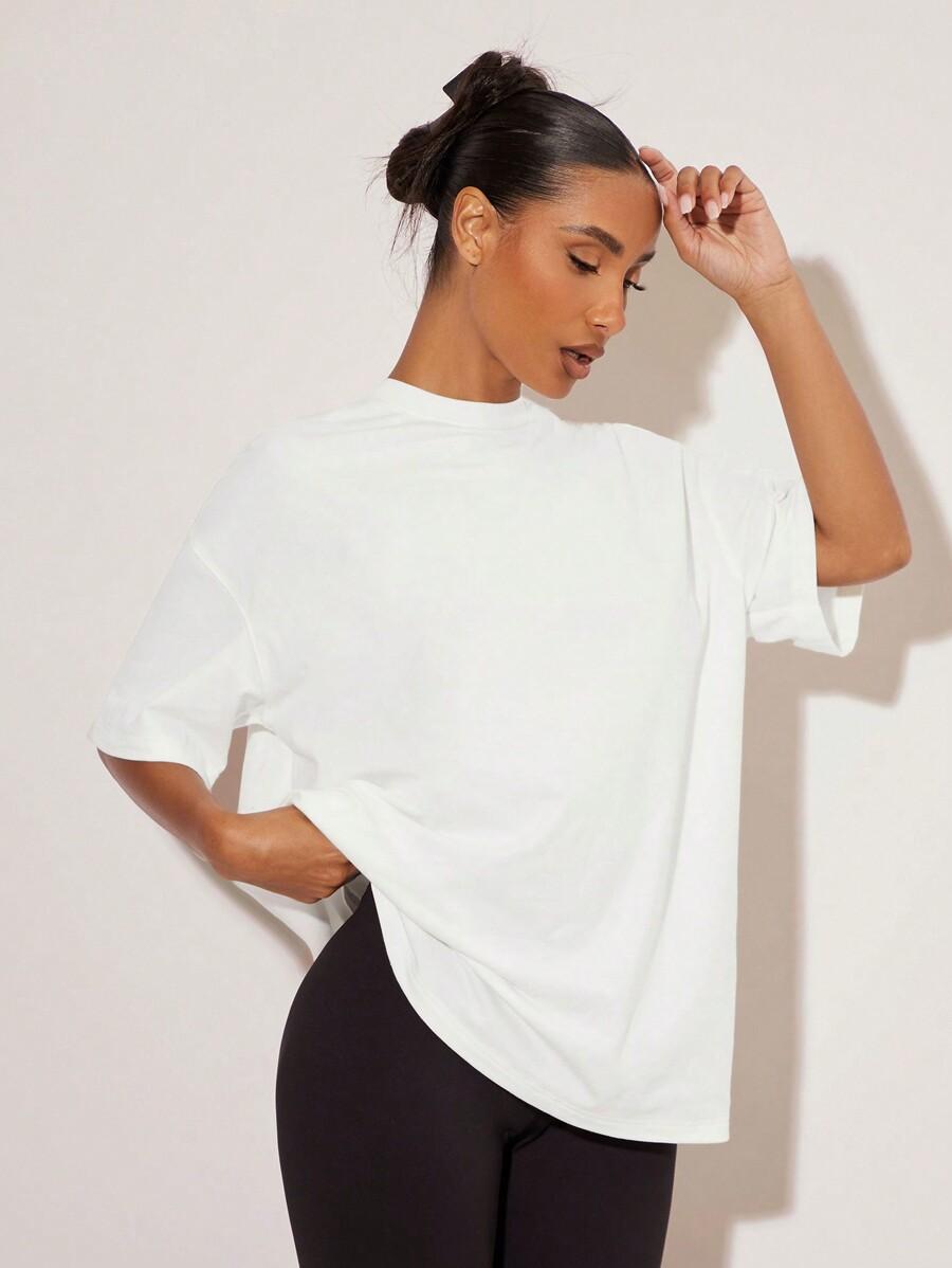 BIAŁY T-SHIRT OVERSIZE