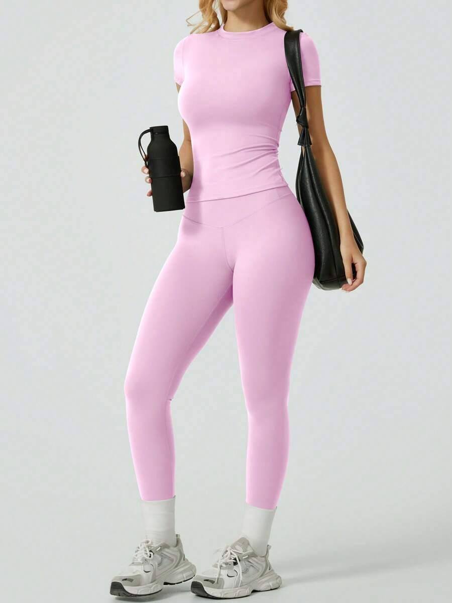 różowy komplet legginsy top