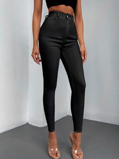 czarne spodnie jeans