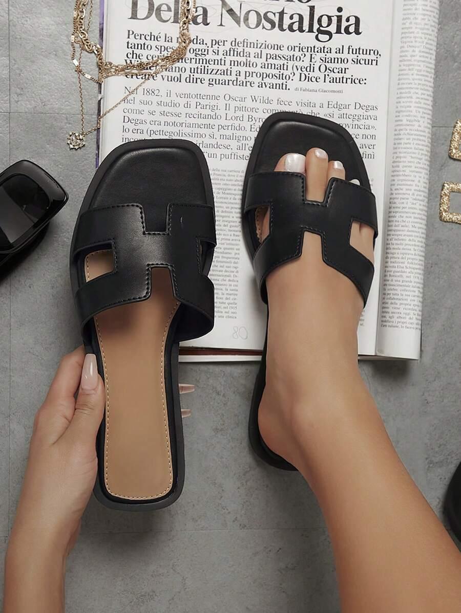 CZARNE KLAPKI CASUAL