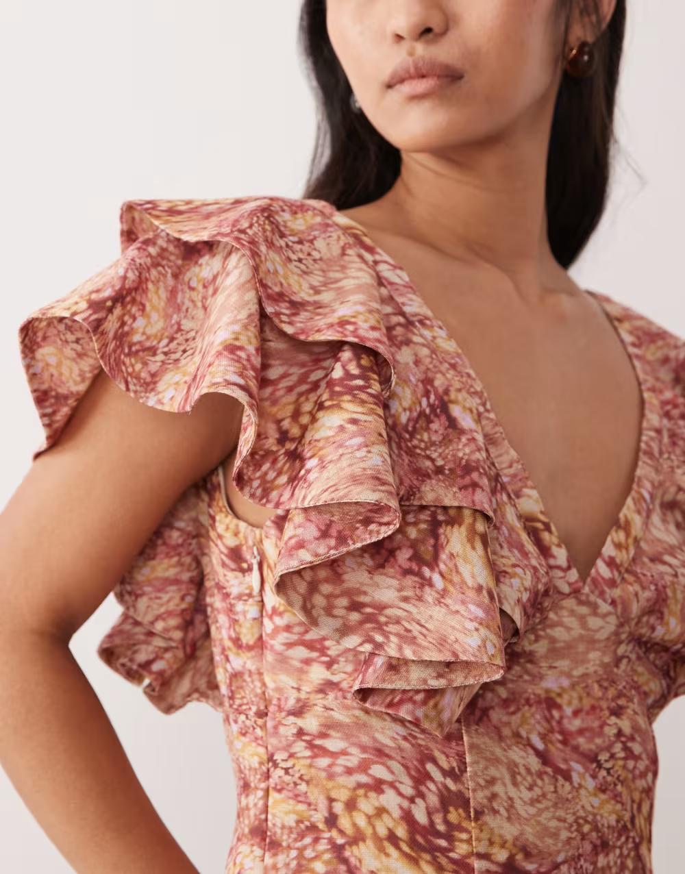 maxi sukienka v-neck falbany wzór