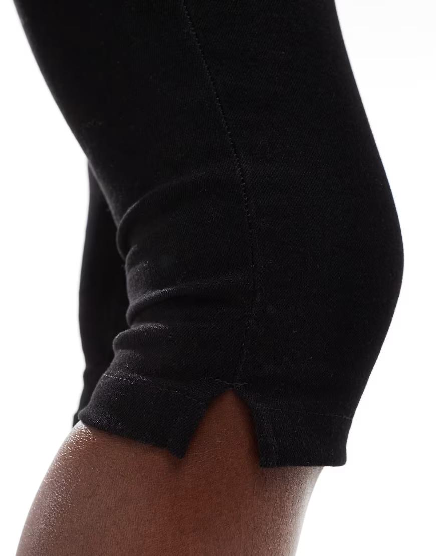 CZARNE SPODNIE JEANS 3/4