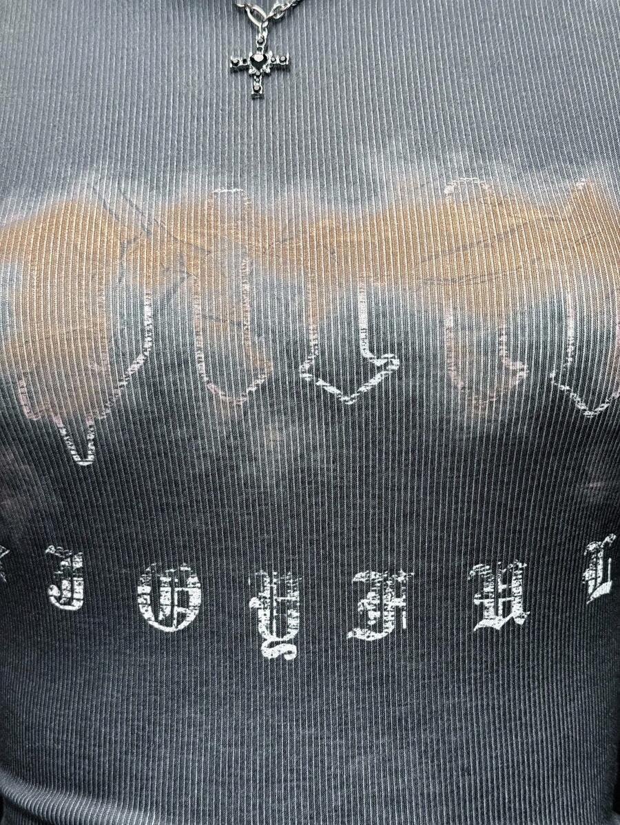 t-shirt okrągły dekolt nadruk 