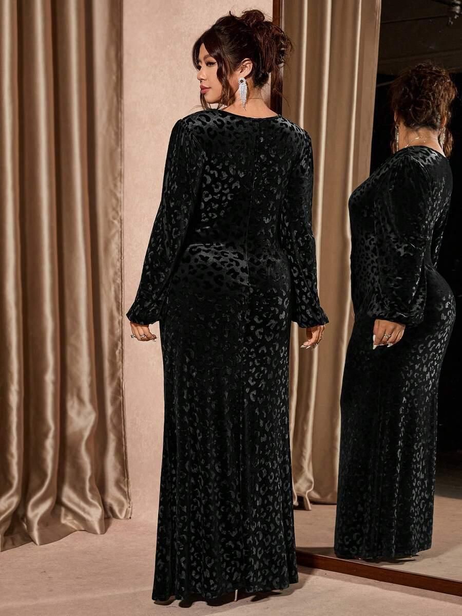 czarna sukienka animal print