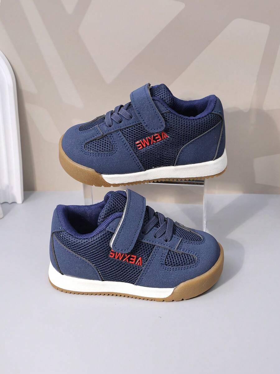 niebieskie buty sportowe rzepy