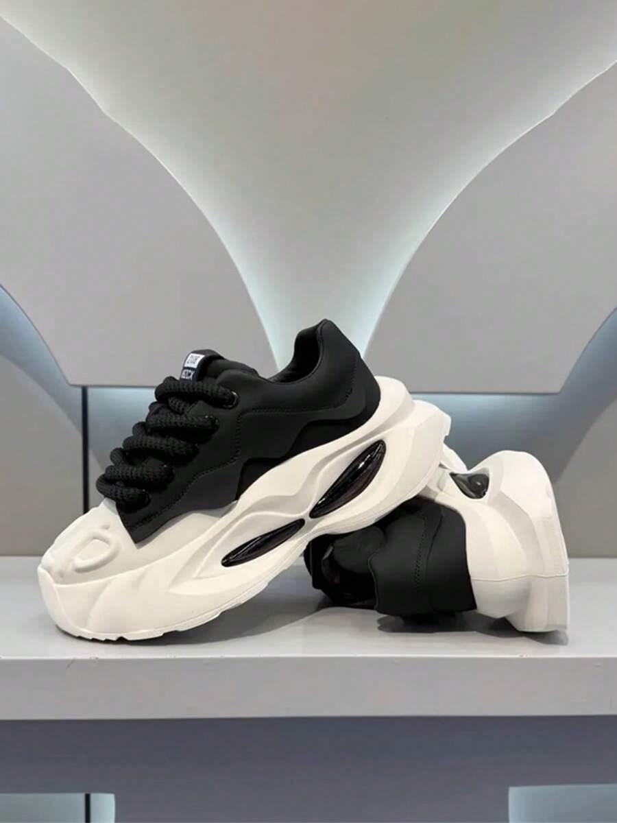 SZNUROWANE BUTY SPORTOWE 
