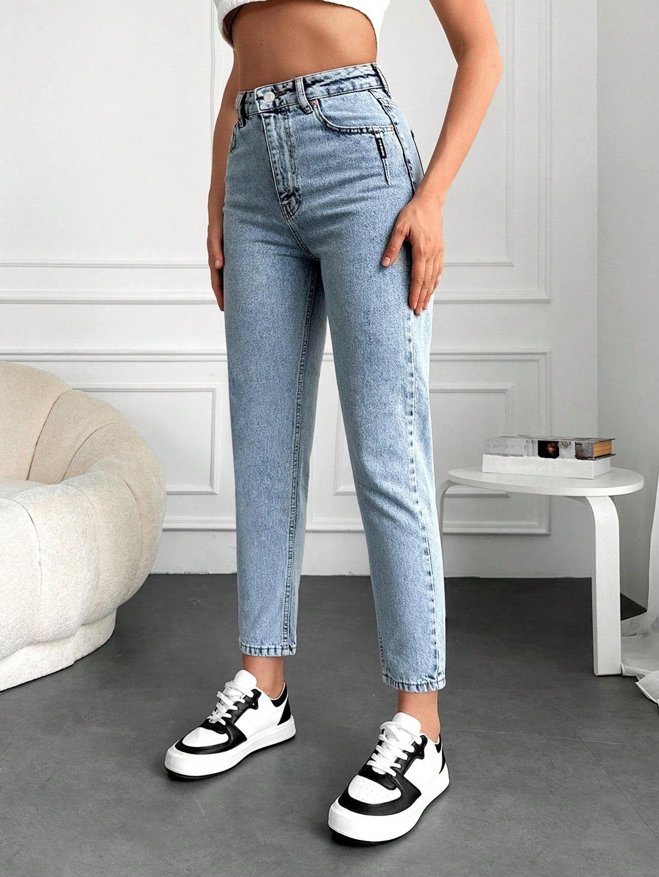 marmurkowe spodnie mom jeans kieszenie high waist