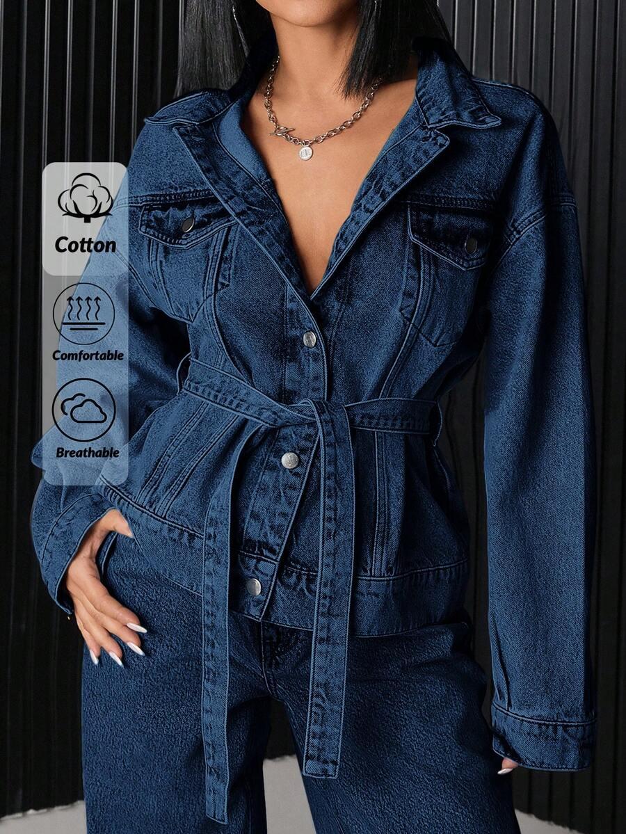 niebieska kurtka jeans