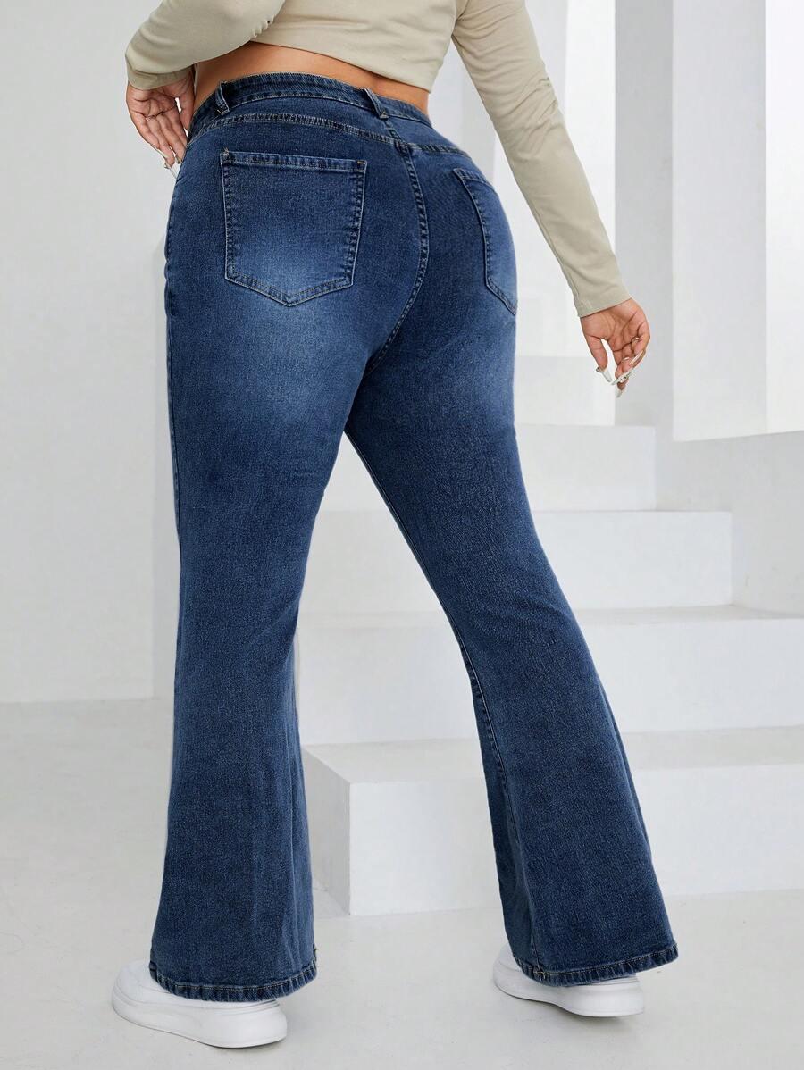 niebieskie jeansy dzwony 