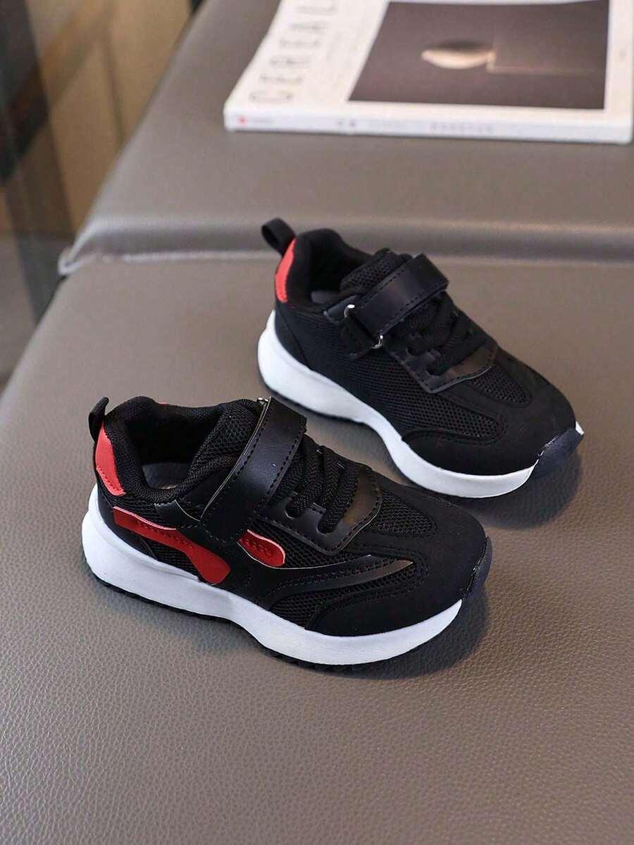 czarne buty sportowe 