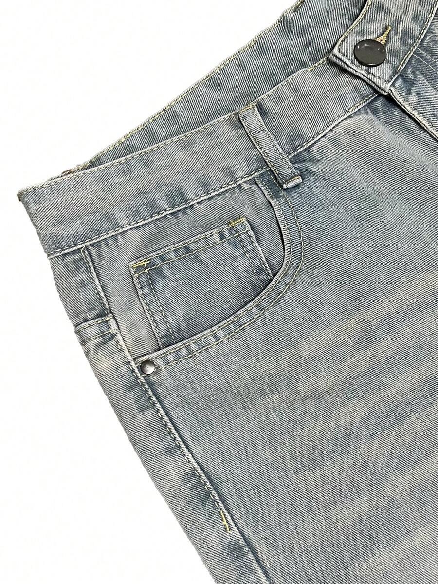 niebieskie spodnie jeans 