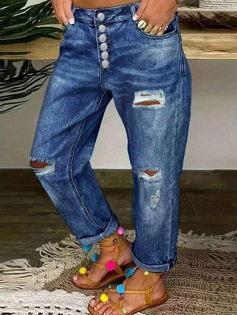 niebieskie spodnie jeans