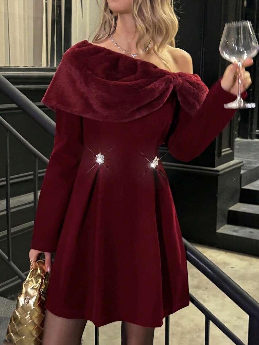 czerwona mini sukienka 