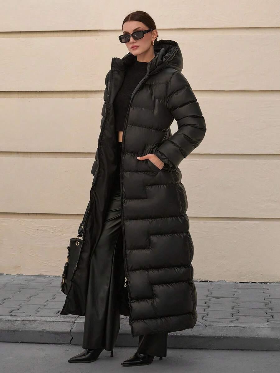 czarna pikowana kurtka