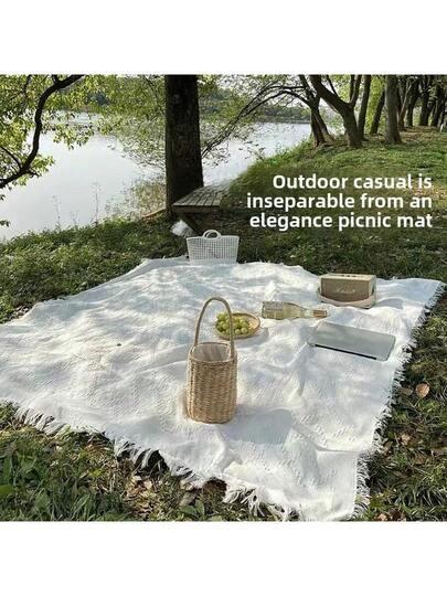 BIAŁY KOC PIKNIKOWY