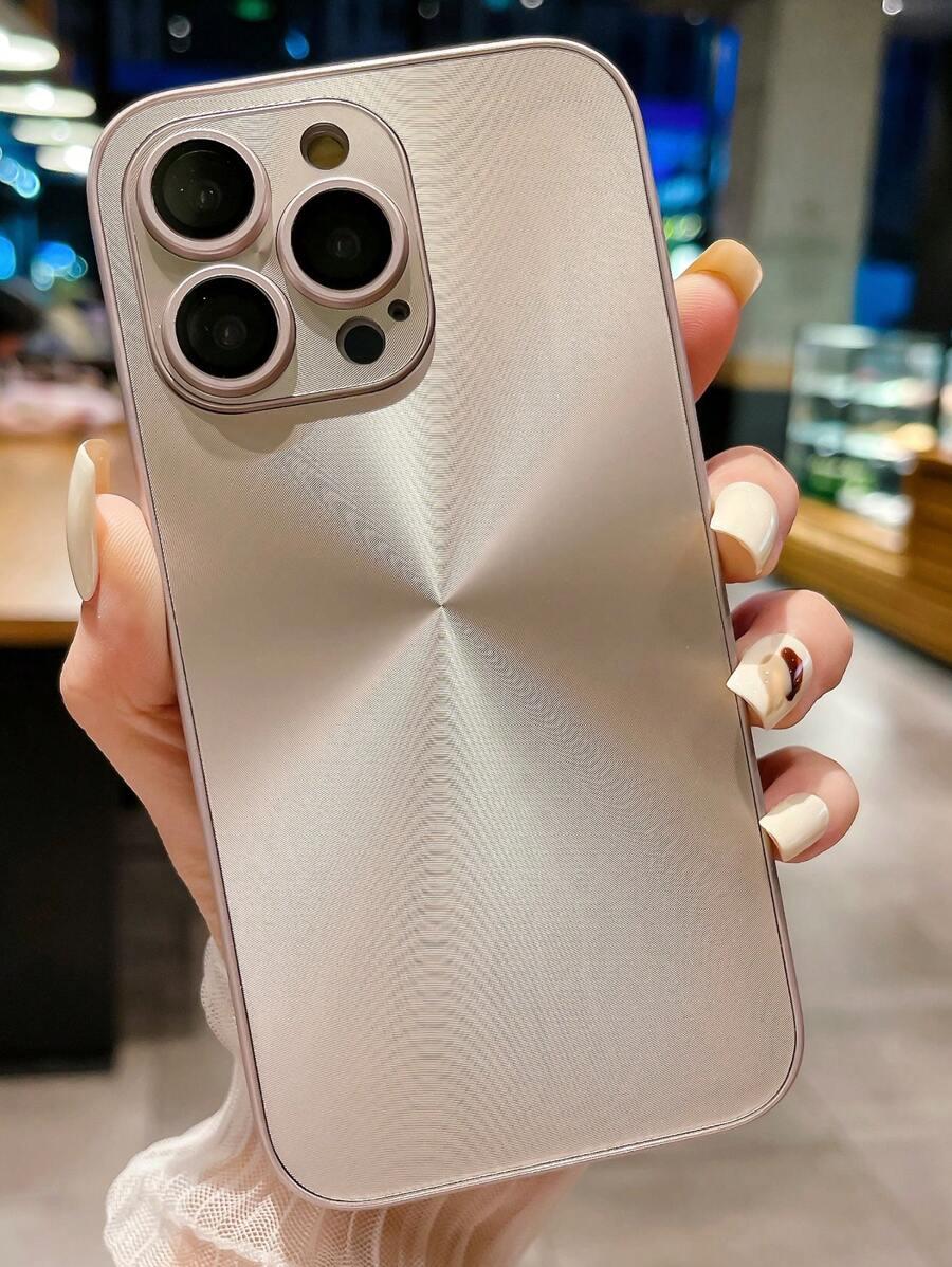 złote etui na telefon iphone