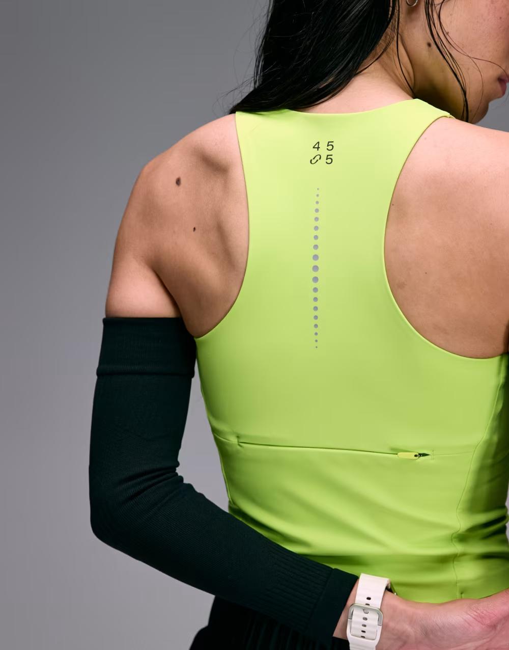 zielony sportowy top